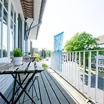 Apartament Representative *