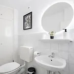 Apartment Representative Meerbusch