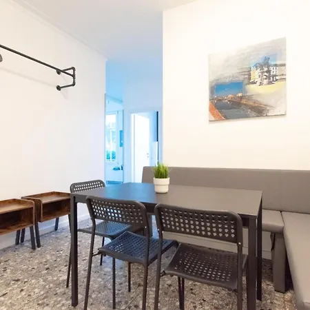 Representative מירבוש