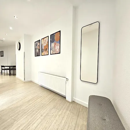 Representative Meerbusch