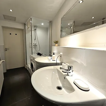 Representative Διαμέρισμα *