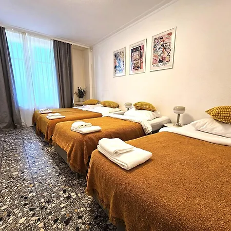 דירה Representative *