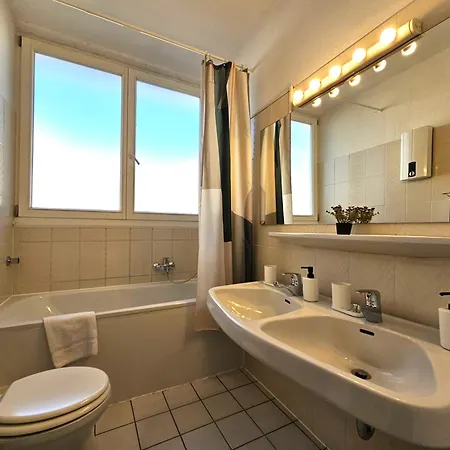 Representative מירבוש