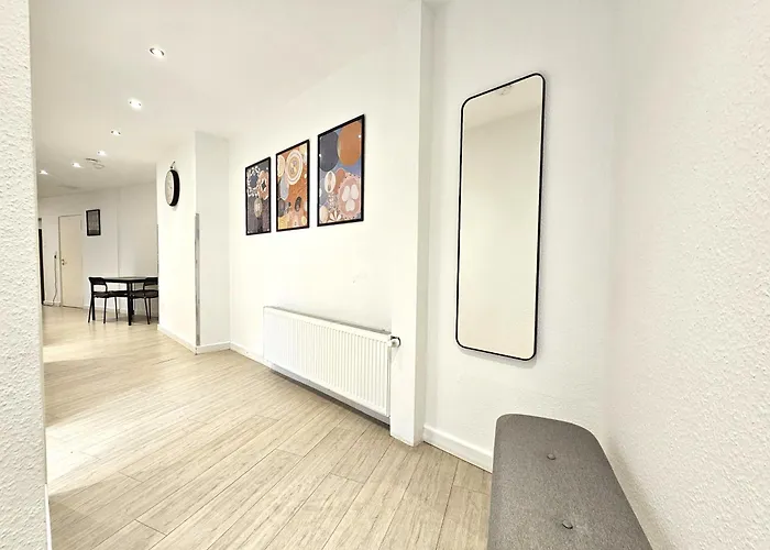 Representative Meerbusch